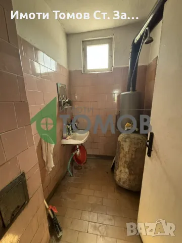 Много здрава триетажна къща в село Малка Верея, снимка 12 - Къщи - 50217480