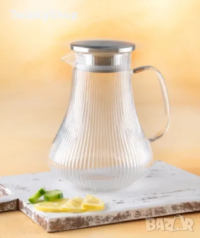 Луксозна стъклена кана с метален капак