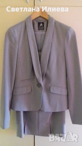 Елегантен дамски костюм на atmosphere 