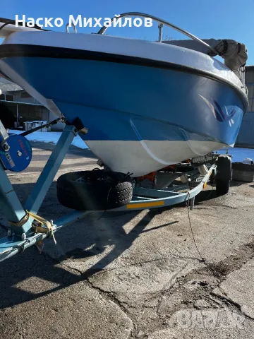Лодка с двигател , снимка 7 - Воден транспорт - 48717778
