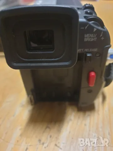 Видеокамера Samsung Видеокамерите са , снимка 17 - Камери - 48348459