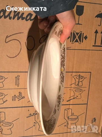 Продавам порцеланови чинии, снимка 2 - Чинии - 51083792