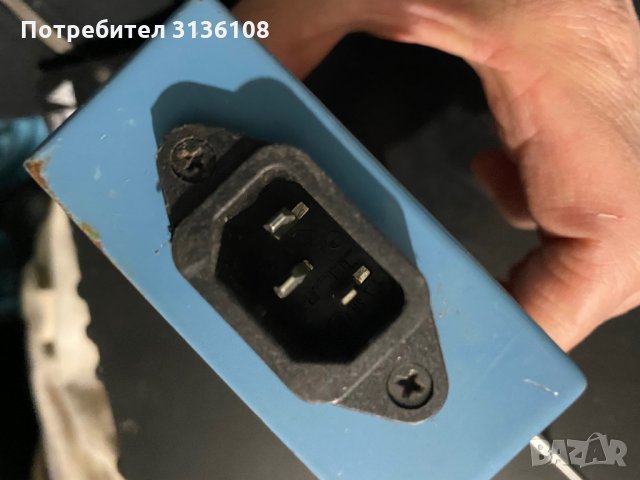 T-Rex Fuel Tank Classic Power Supply 12 волта, снимка 3 - Други - 34869531