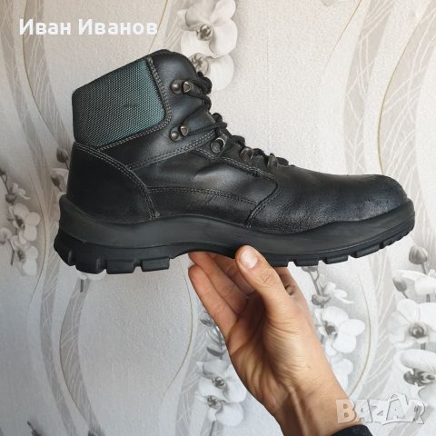 Работни предпазни обувки Engelbert Strauss S3 с бомбе номер 45, снимка 5 - Други - 39725925