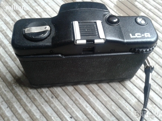 фотоапарати,обектив хелиос,поялник,гергив и табла,календар часовник, снимка 2 - Други стоки за дома - 53305837