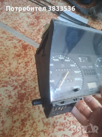 2буксов скоростомер със обортомер/ километражен уред за VW Golf / Jetta mk2 Бензин /, снимка 4 - Части - 51498383