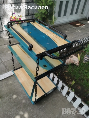 помощна масичка от епоксидна смола и масив, снимка 2 - Маси - 52078573