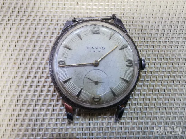 TANIS