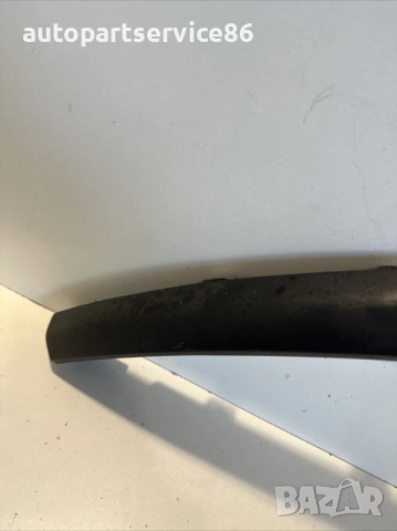 Лайстна на заден десен калник за Jeep Grand Cherokee 3.0 Crd (2012) 1MP34TRMAAE, снимка 3 - Части - 53512478