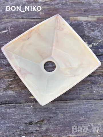 Плафони от Алабастър