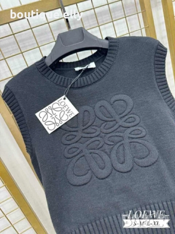 дамско елече, снимка 2 - Елеци - 52234586