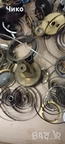 много части за швейцарски часовници, снимка 12 - Антикварни и старинни предмети - 52924416