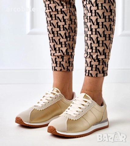 Дамски спортни маратонки с бежова вложка от Alva, снимка 5 - Маратонки - 51547658