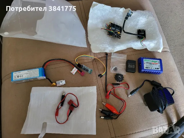 3-axis gimbal stabilizer, снимка 9 - Чанти, стативи, аксесоари - 50272365