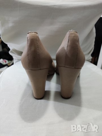 кожени обувки Wittner, снимка 4 - Дамски обувки на ток - 35183389