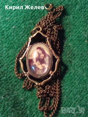 СТАРА РЕТРО СТИЛ РИМОКАТОЛИЧЕСКА БРОНЗОВА ИКОНКА с ВЕРИЖКА 27788, снимка 11 - Антикварни и старинни предмети - 47111500