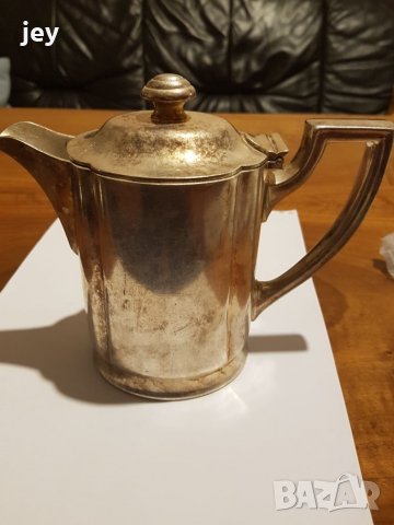 Стара сребърна каничка Wellner