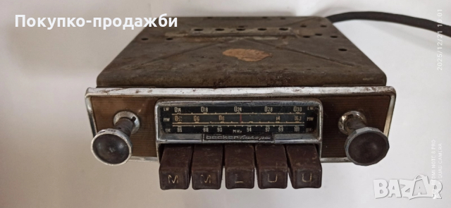 старо авто радио подходящо за ретро автомобил bеcker Europа за Mercedes , снимка 2 - Аксесоари и консумативи - 52974769