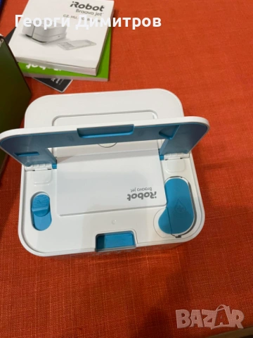 Braava Jet 240 робот - моп за сухо и мокро почистване iRobot Roomba, снимка 6 - Прахосмукачки - 53554594