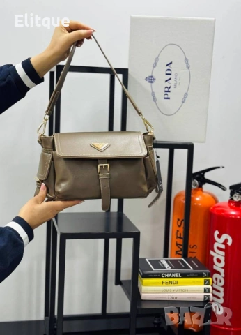 чанти Prada ➡️23 Cm ⬆️15 Cm, снимка 3 - Чанти - 53360022
