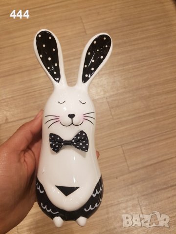 Порцеланови зайци, снимка 2 - Статуетки - 39754420