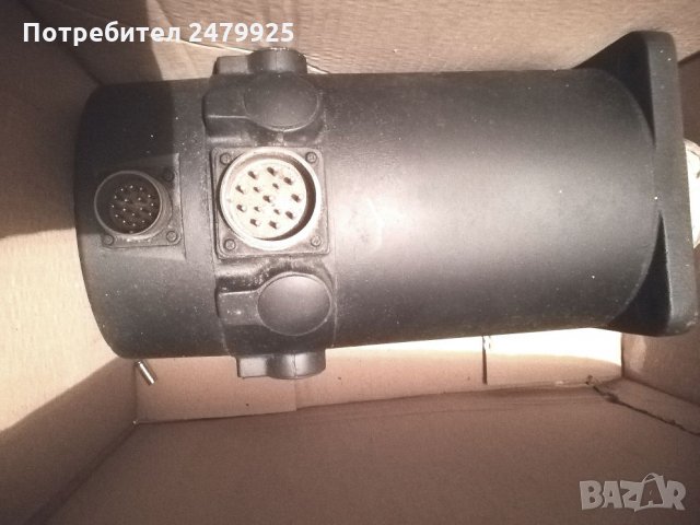 Части за машини със системи ЗИТ 500, снимка 3 - Стругове - 27763518