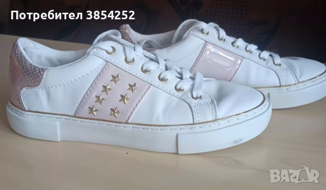 Дамски кожени кецове Guess 