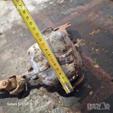 Малък Редуктор, снимка 5 - Други машини и части - 43996423