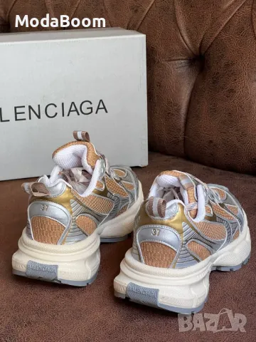 Balenciaga дамски маратонки , снимка 2 - Маратонки - 48251098