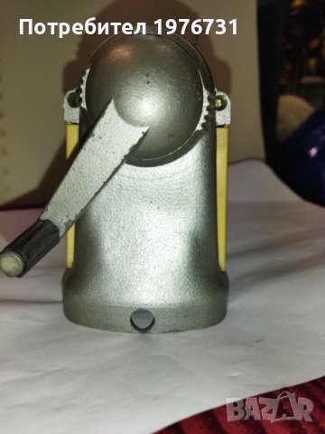 Старинна Острилка за моливи с различни дебелини , снимка 3 - Антикварни и старинни предмети - 44118631