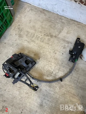 Брави и стъклоповдигащи механизми - Форд Мондео (Ford Mondeo) МК4, снимка 2 - Части - 51787208