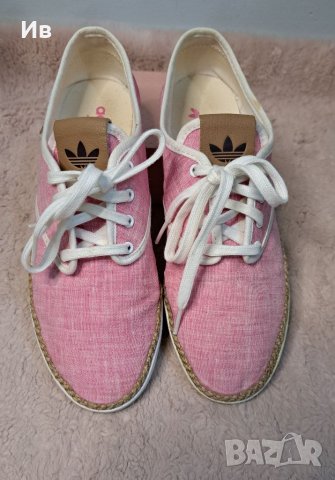 Розови кецове adidas , снимка 1 - Кецове - 39157027