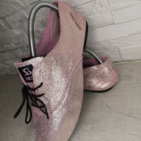 Розови Adidas 41,1/3 балеринки Selena Gomez естествена кожа, снимка 4 - Дамски ежедневни обувки - 25979610