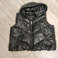 Грейка от изкуствена кожа Zara, снимка 2 - Елеци - 38389123