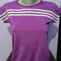 Дамска оригинална тениска Adidas р-р S, снимка 1 - Тениски - 32758435