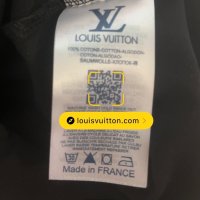 Louis Vuitton-Оригинална чисто нова дамска тениска S размер, снимка 3 - Тениски - 43445986