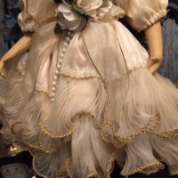 Великолепна кукла порцеланова балерина от края на 70 години, снимка 8 - Колекции - 43416212