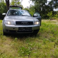 Решетка с емблема на преден капак за Audi А4 Б6 (2001-2004), снимка 6 - Части - 43610745