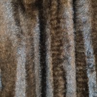 Продавам дамско палто изкуствен косъм, снимка 6 - Палта, манта - 37302013