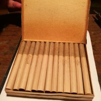 Кутия от цигари Казбек, снимка 8 - Антикварни и старинни предмети - 26596611