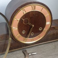 Настолен каминен механичен часовник Suevia Sindelfingen, снимка 2 - Антикварни и старинни предмети - 43799954