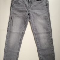 Детски сиви дънки RESERVED - размер 152 см., снимка 1 - Детски панталони и дънки - 43355218