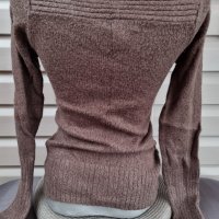 Дамски пуловер в кафяво , снимка 2 - Блузи с дълъг ръкав и пуловери - 38978498