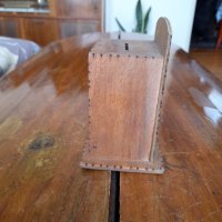 Стара дървена касичка #3, снимка 4 - Антикварни и старинни предмети - 32348378