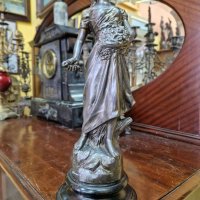 Красива антикварна френска фигура статуетка пластика , снимка 2 - Антикварни и старинни предмети - 39981673