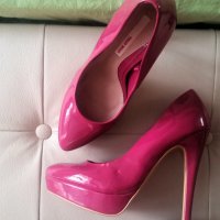 Обувки Tally Weijl, снимка 1 - Дамски обувки на ток - 28175116