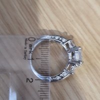 Стоманен пръстен с циркони, снимка 2 - Пръстени - 32580937