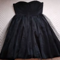 Черна къса рокля с воал, снимка 2 - Рокли - 32379858