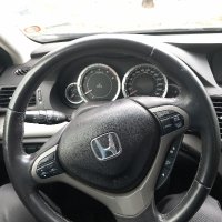 Хонда Акорд 2.2 iDTEC, снимка 10 - Автомобили и джипове - 43621889