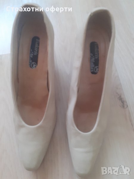 Дамски обувки цвят крем, снимка 1
